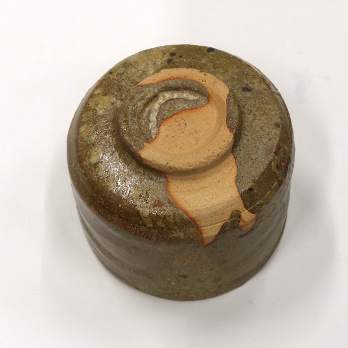 9_灰釉筒型　Ash Glaze Tsutsu-gata